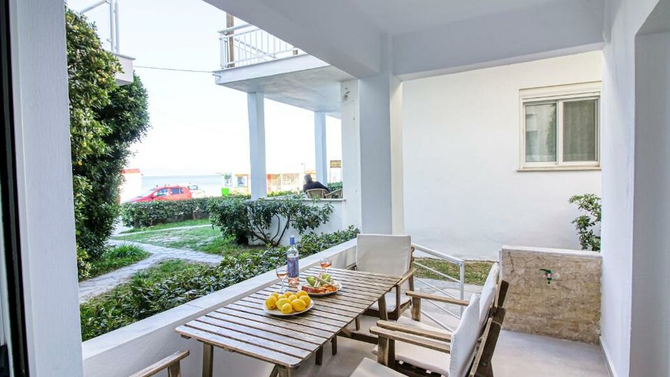 Tiara Holidays - Anemomylos by the sea - 2-Bedroom Apartment Ground floor - balcony
